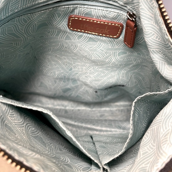 The Sak black leather cross body bag with adjustable shoulder strap and pad - Picture 10 of 12